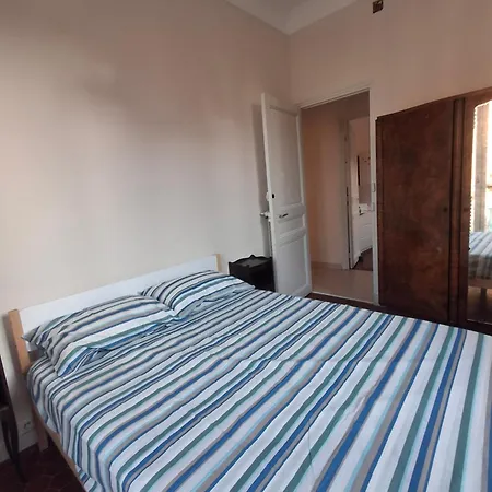 Iolanda Apartmán Menton
